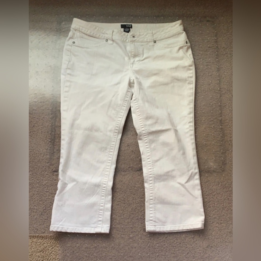 White Capris